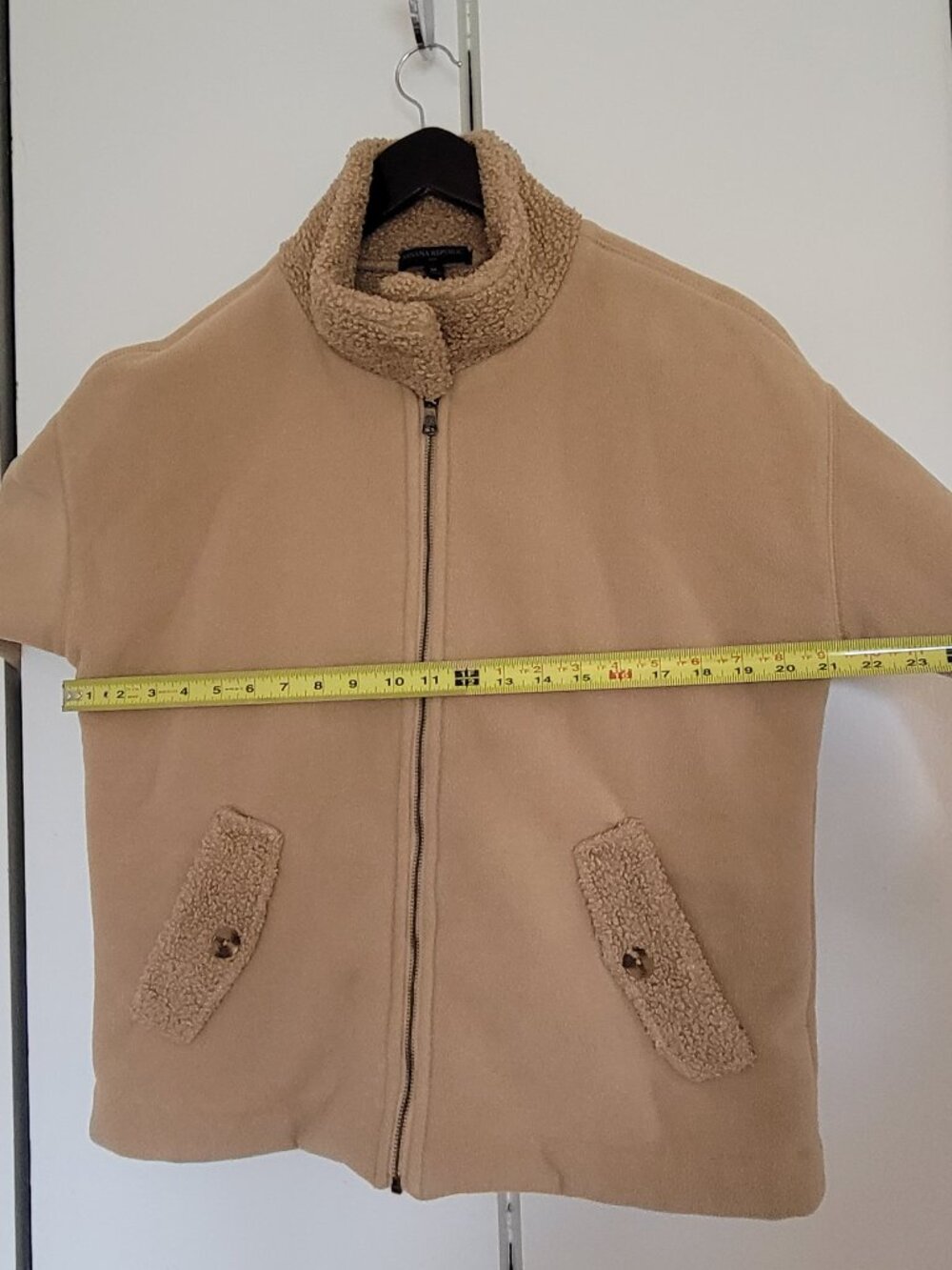 Banana Republic - faux sherpa bomber jacket, size medium, tan/camel - Picture 7 of 8